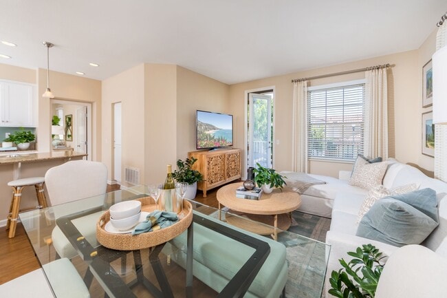 Woodbury Place Apartment Homes
