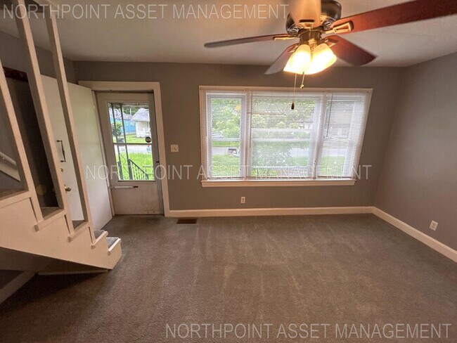 Photo - Cozy 4-Bedroom 1 Bath Home  in Peaceful Lo...