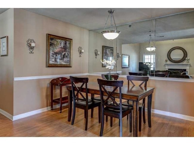 Photo - 4101 Riverlook Pkwy SE Unit 101