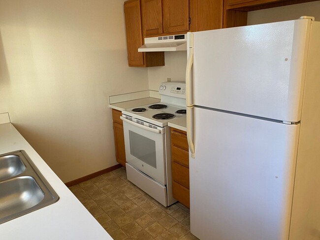 Photo - 1001 Crestview Ln Unit D