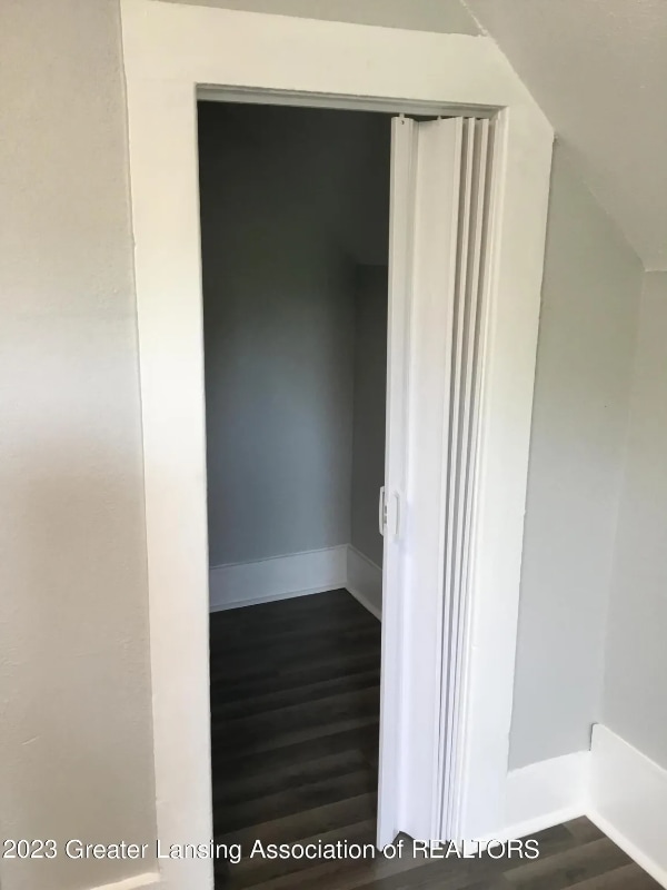 Photo - 1037 E Oakland Ave Unit 2