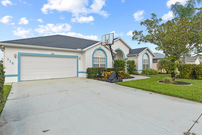 Photo - 116 San Remo Dr House