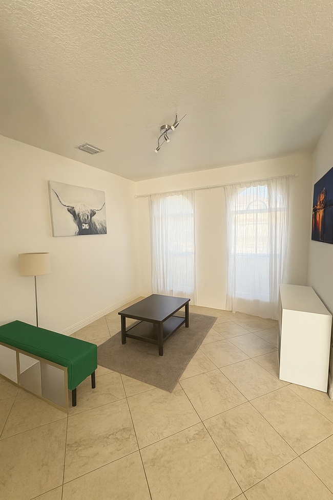 Photo - 12304 SW 122nd St