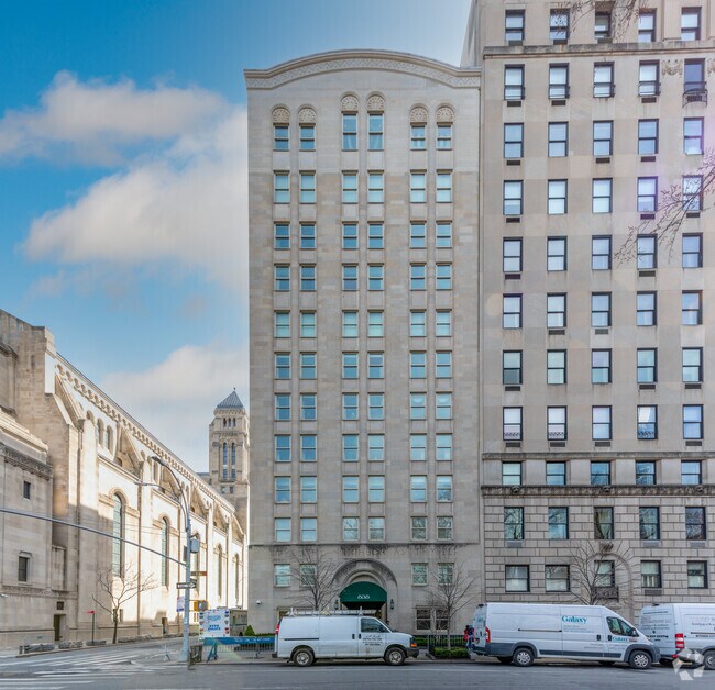 Photo - 838 Fifth Ave