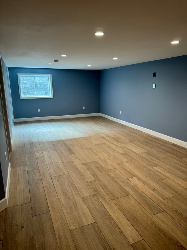 58 Lebanon St Unit 2