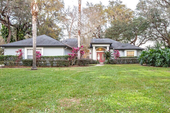 Building Photo - FOR RENT!!! STUNNING AND SPACIOUS 5 BEDROO... Rental