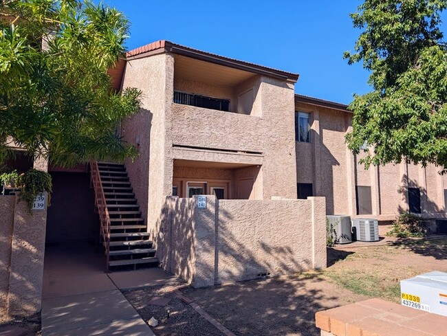 Mesa Condo near Dobson Ranch - Mesa Condo near Dobson Ranch