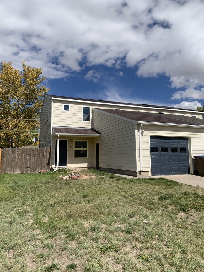 Building Photo - 1021 Palmer Dr Rental