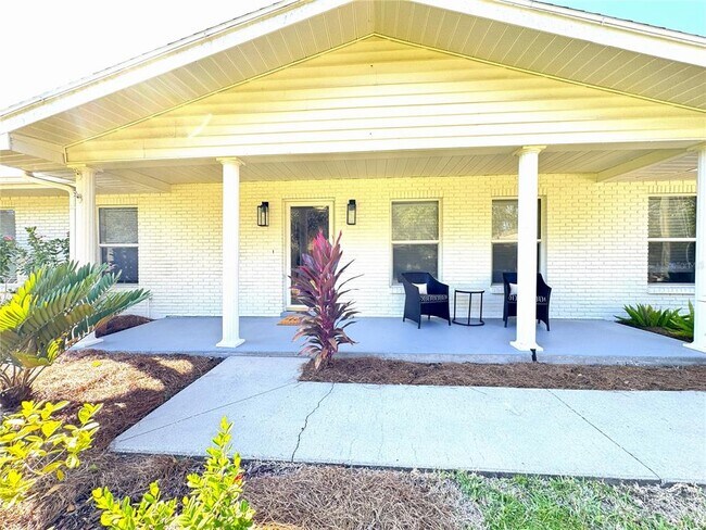 Photo - 1004 SE 5th Ave