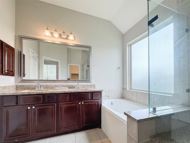 Photo - 4714 Western Brook Dr