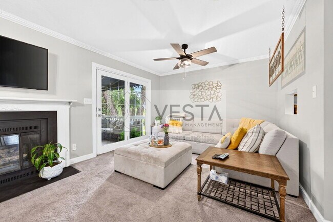 Photo - 54 Hollybrook Dr