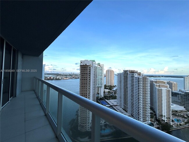 Photo - 475 Brickell Ave Unit 3107