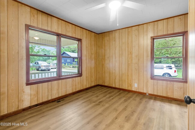 Photo - 1614 McKinley Ave