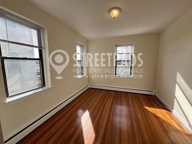 Photo - 1 bedroom in Boston MA 02134
