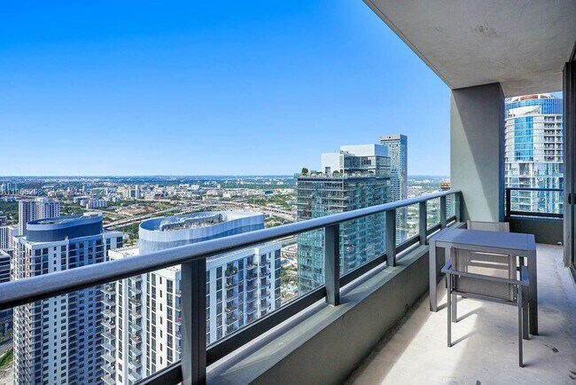 Photo - 159 NE 6th St Unidad 4802