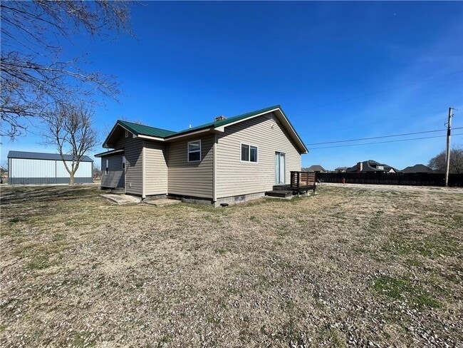Photo - 225 Bright St