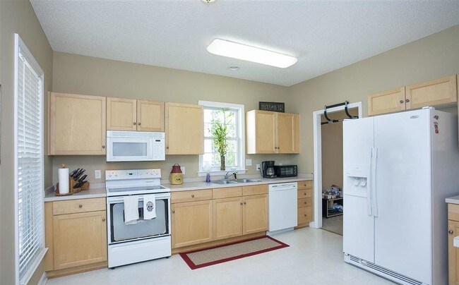 Cocina - 2425 Laurel Falls Ln