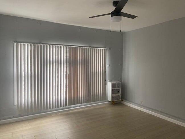 Photo - 1984 Park Grove Ave