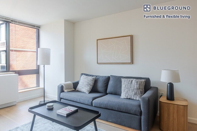 Photo - 255 W 94th St Unit FL10-ID1898