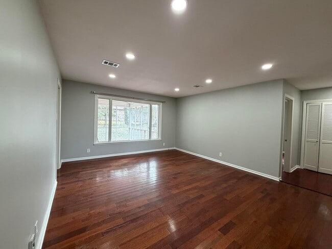 Photo - 321 Hightower Rd