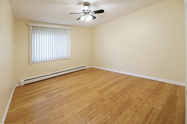 Photo - 10385 Dearlove Rd Unit 1G