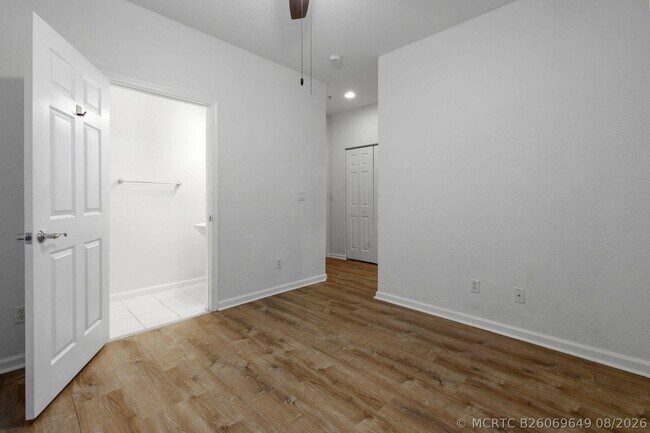 Photo - 276 Quarry Knoll Way