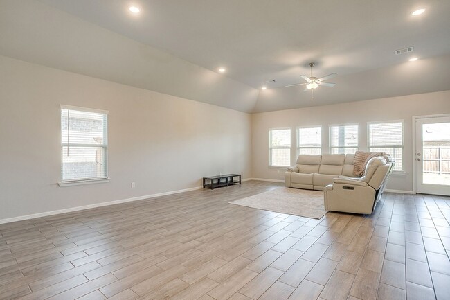 Photo - 8924 Lantana Meadow Dr