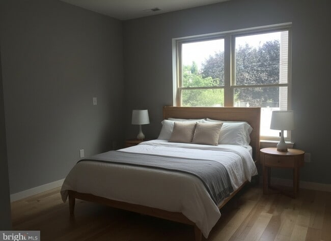 Photo - 1930 Parrish St