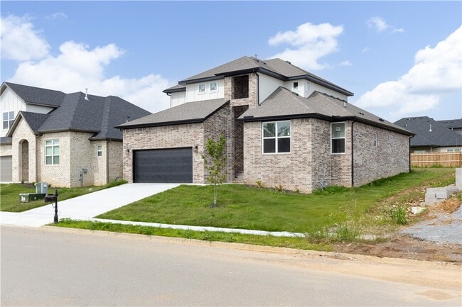 Photo - 1121 Whistler St