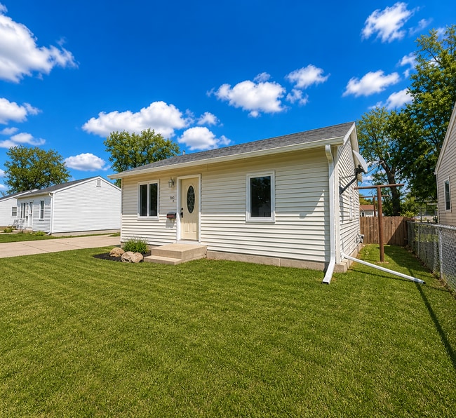 Photo - 2-Bedroom, 1-Bathroom Home Available