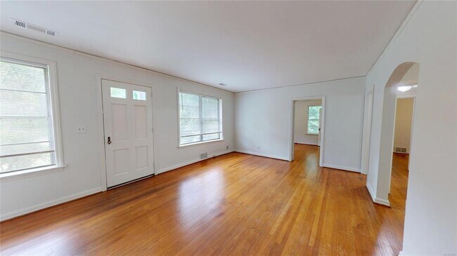 Photo - 900 E Edgemont Ave