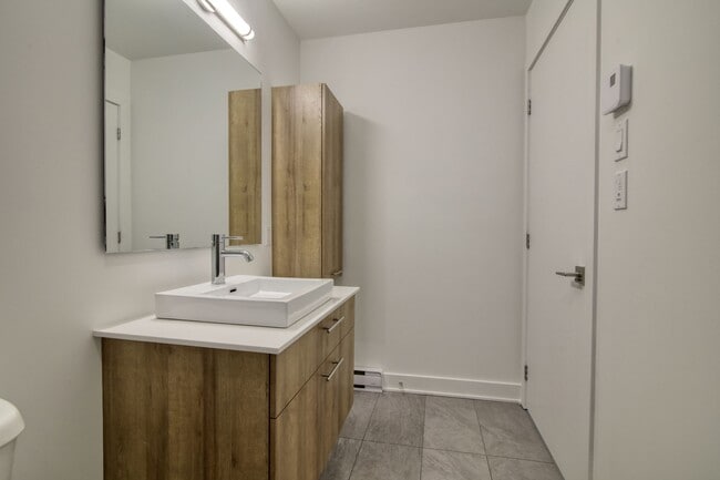 Photo - 9675 Av. Papineau Unit 301