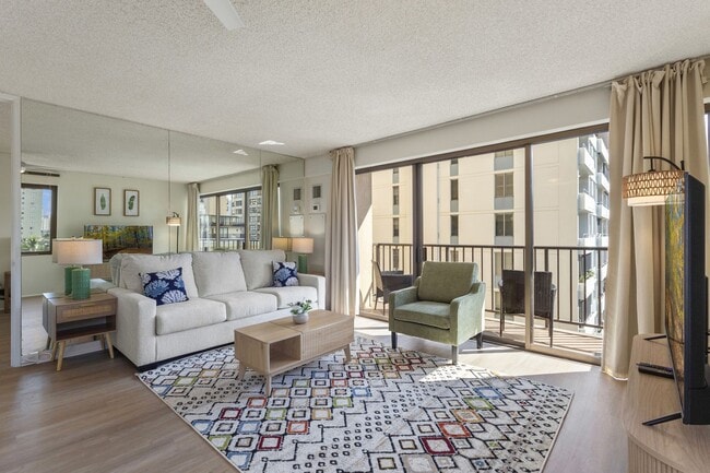 Building Photo - Waikiki Hideaway · Canal Views•Pool•Parking•W/D