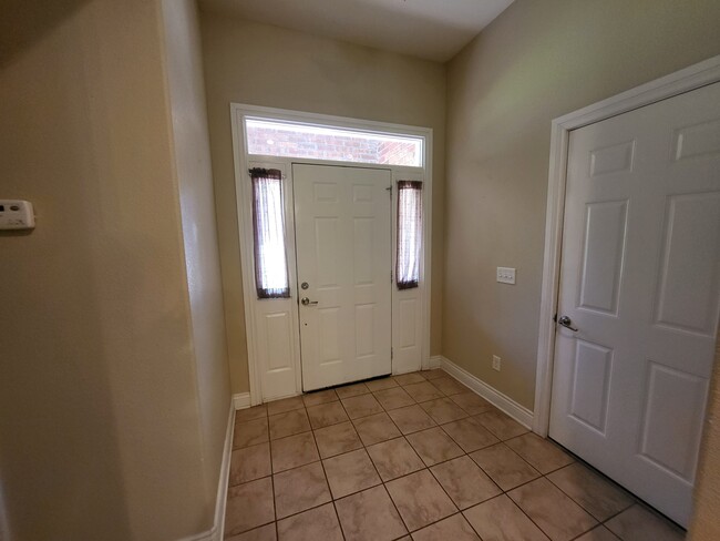 Photo - 19 Shelly Dr