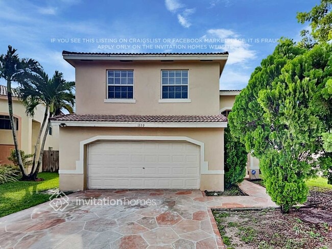 Photo - 1359 SW 105th Ave Casa