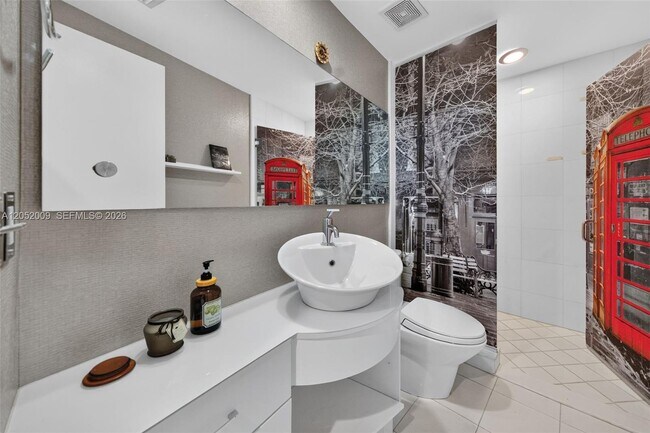 2950 NE 188th St Unit 406
