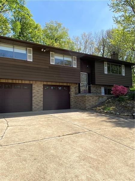 Photo - 214 Maplewood Dr