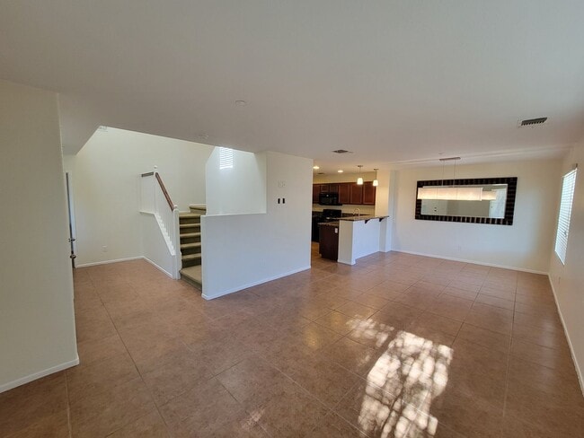 Photo - Spacious 3-Bedroom Townhome in Imperial – Available for Lease!