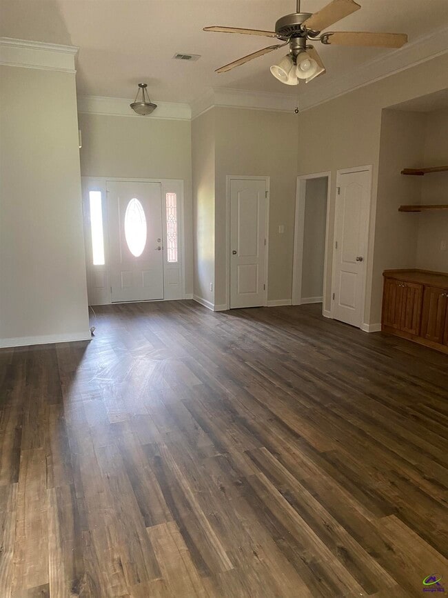 Photo - 131 Huntley Dr