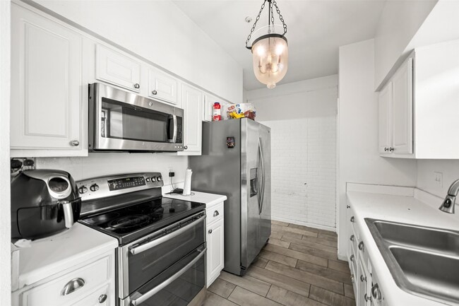 Photo - 810 Augusta Dr Unit 810