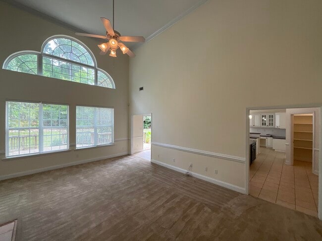 Photo - 375 Barnsley Dr