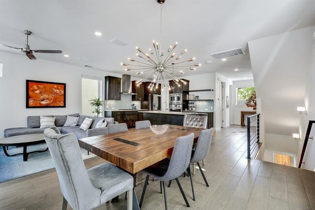 Photo - 2301 Bluebonnet Ln Unit 2