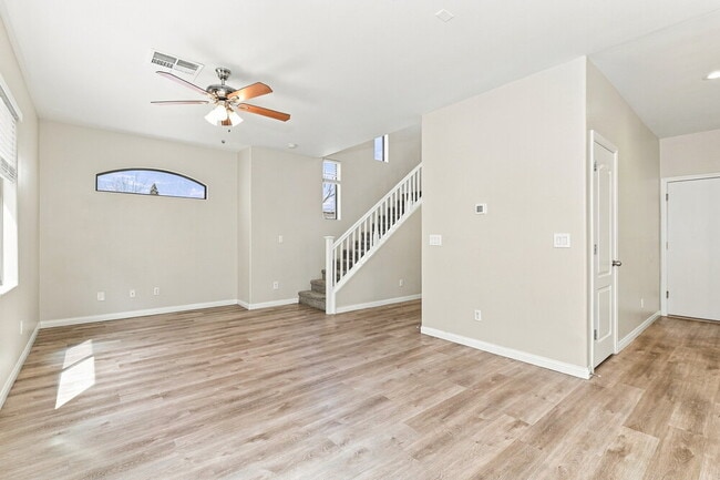 613 Ryan Peak Ln