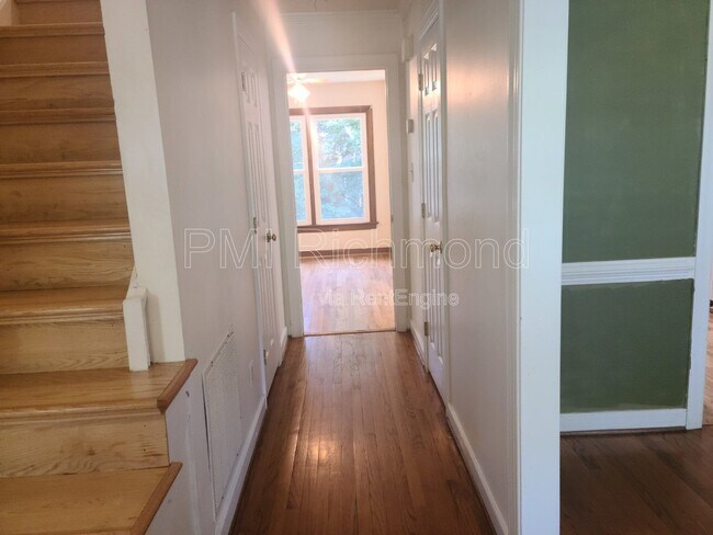 Photo - 10412 Kings Grant Dr