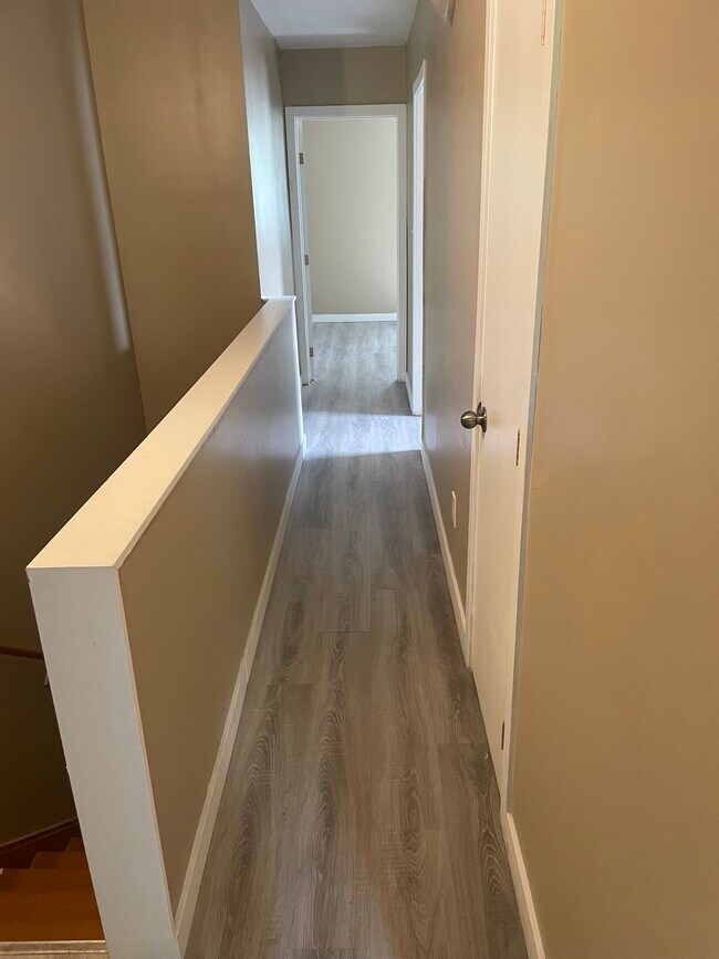 Photo - 329 Pritchard Av