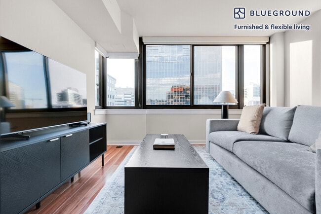 Photo - 1510 Clarendon Blvd Unit FL11-ID1148