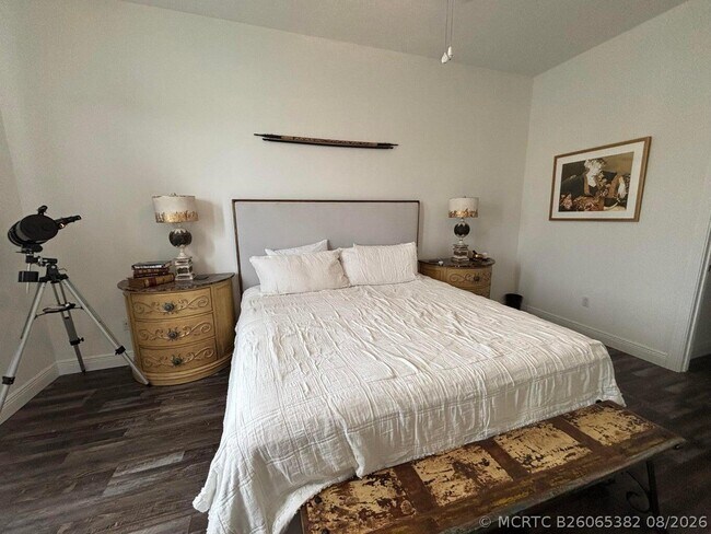 Photo - 12 Harbour Isle Dr W Unit 306
