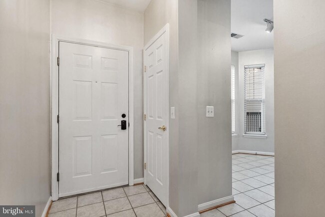 Photo - 1024 Leeward Way Unit 1032