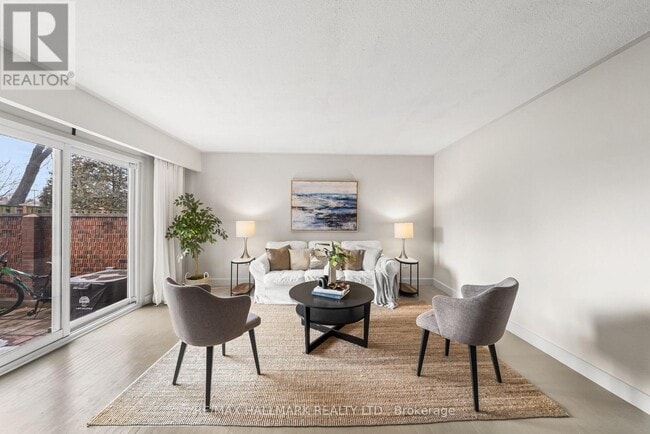 Photo - 619 Timber Ln