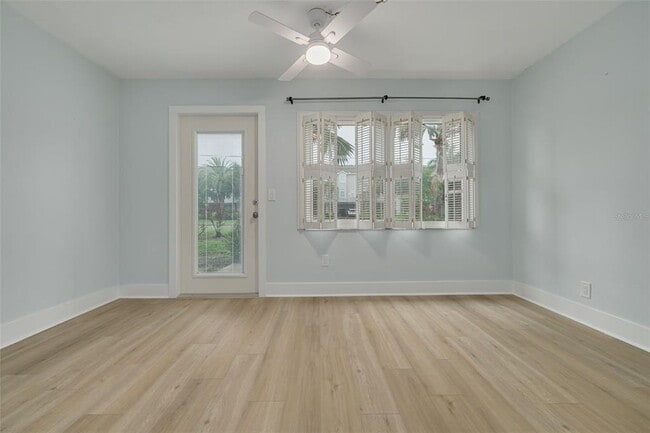 Photo - 4580 Overlook Dr NE Unit 187